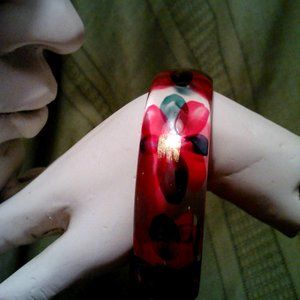 vintage Clear Lucite Bangle Bracelet